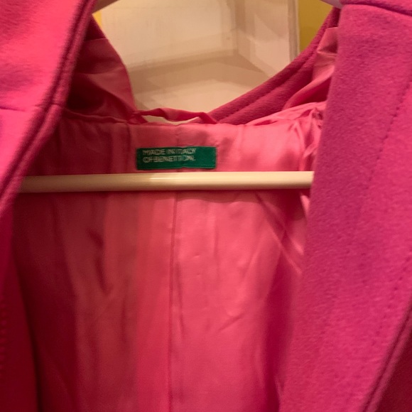pink Benetton coat - Picture 2 of 3